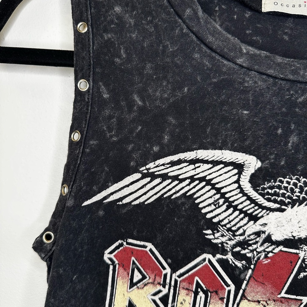Rock Graphic Sleeveless Top - Black - Picture 4 of 5